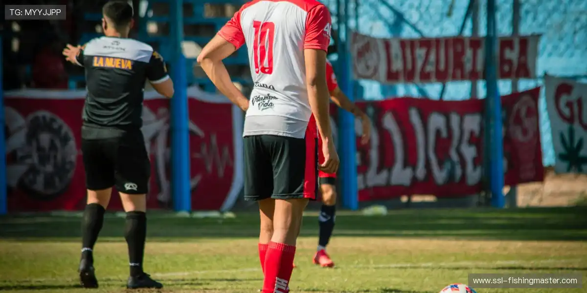 📱 赛事弹幕氛围狂热，比赛参与感爆棚，热血共振全场！🌊